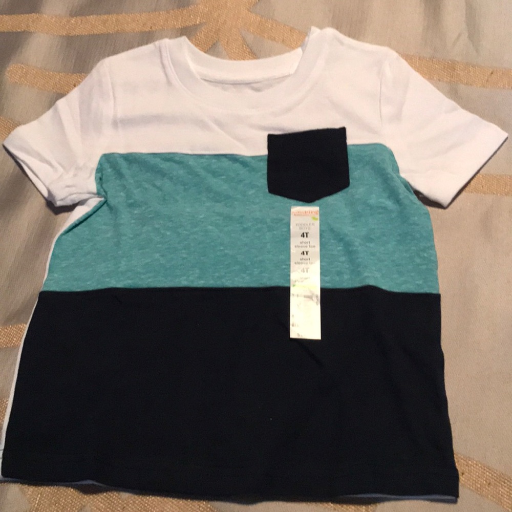 Short sleeve shirt